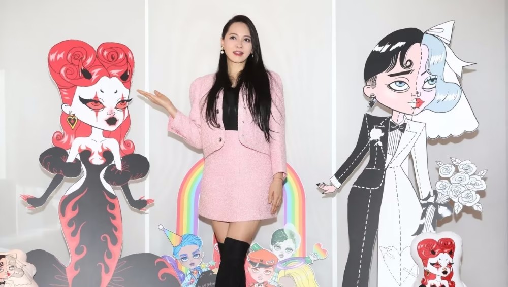 伊能静首次露面回应婚变,为自己的行为道歉,并坚信秦昊和女方只是朋友
